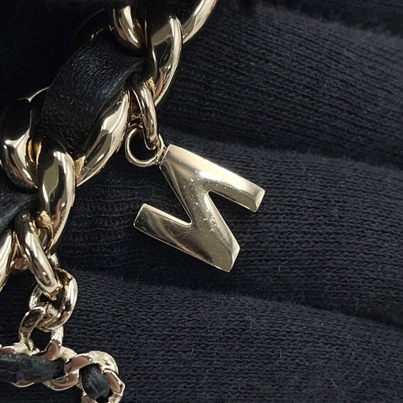 CHANEL Authentic Black Lambskin Leather Logo Wallet - Picture 13 of 16